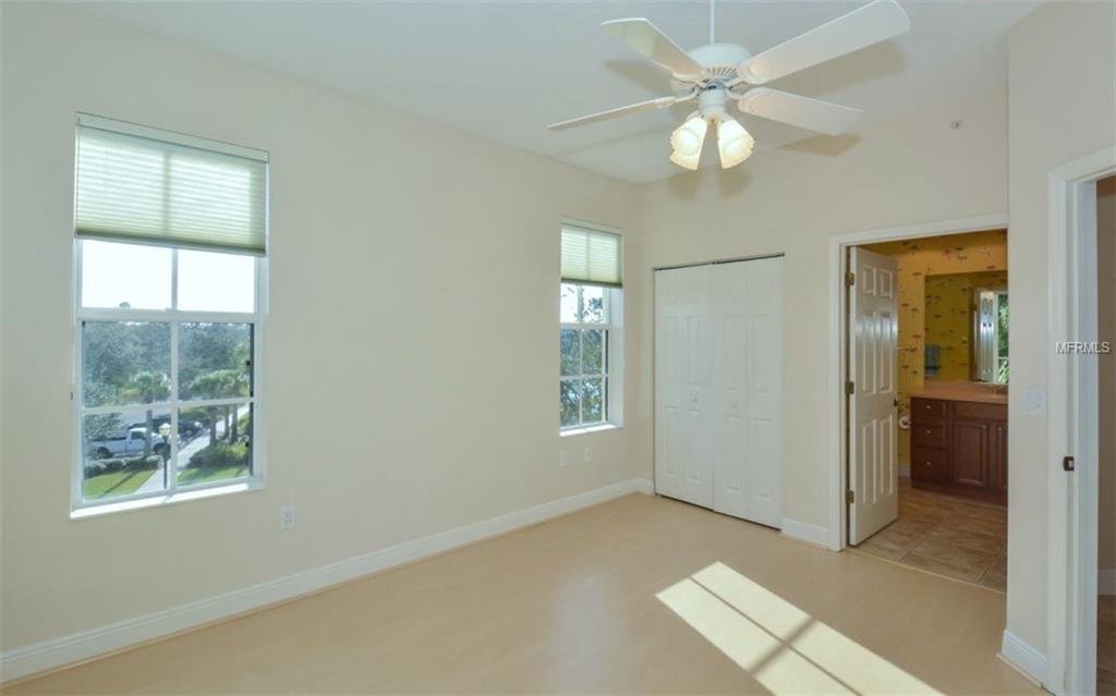 6438 WATERCREST WAY, LAKEWOOD RANCH, Florida 34202, 3 Bedrooms Bedrooms, 6 Rooms Rooms,3 BathroomsBathrooms,Residential,For sale,WATERCREST,A4198746