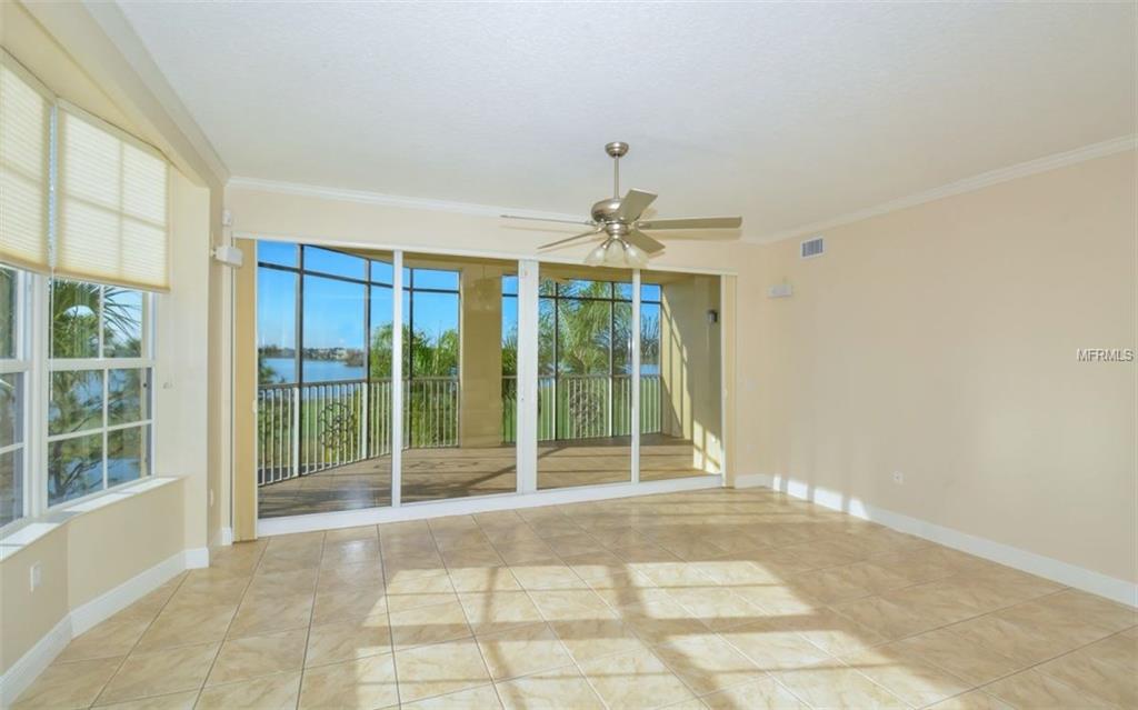6438 WATERCREST WAY, LAKEWOOD RANCH, Florida 34202, 3 Bedrooms Bedrooms, 6 Rooms Rooms,3 BathroomsBathrooms,Residential,For sale,WATERCREST,A4198746