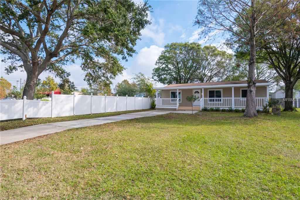 13311 MADISON AVENUE, LARGO, Florida 33773, 3 Bedrooms Bedrooms, 3 Rooms Rooms,1 BathroomBathrooms,Residential,For sale,MADISON,T2918425