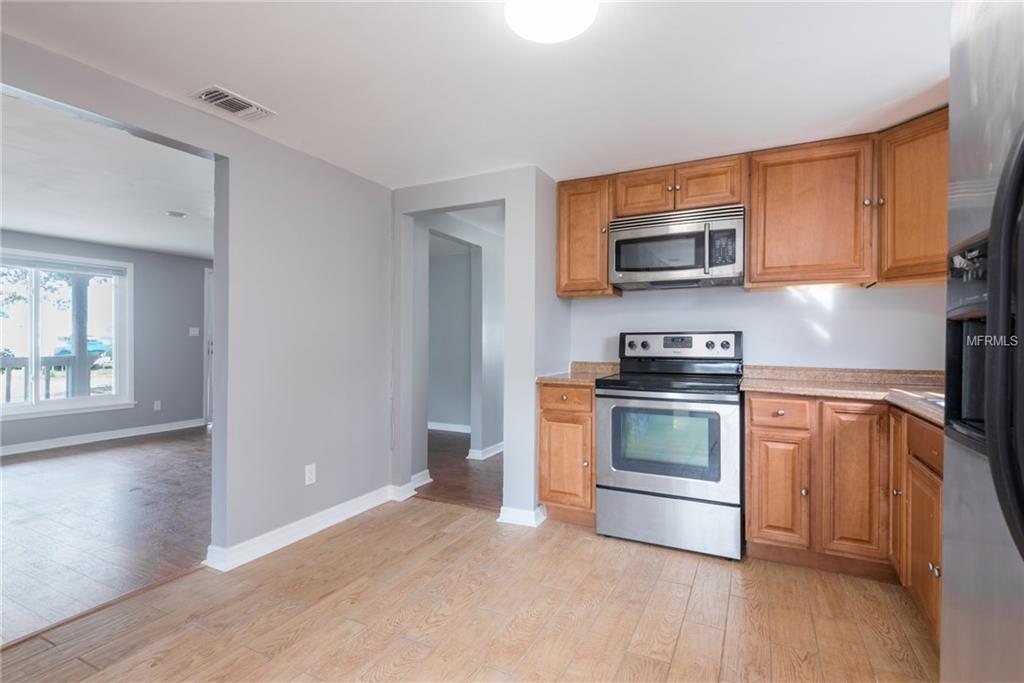 13311 MADISON AVENUE, LARGO, Florida 33773, 3 Bedrooms Bedrooms, 3 Rooms Rooms,1 BathroomBathrooms,Residential,For sale,MADISON,T2918425