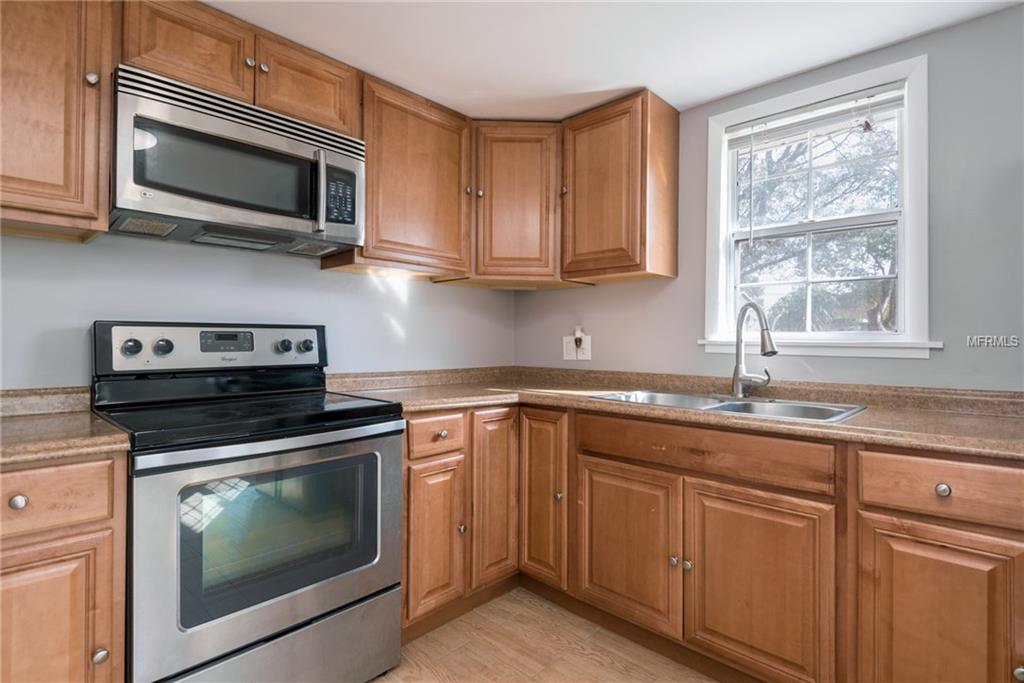 13311 MADISON AVENUE, LARGO, Florida 33773, 3 Bedrooms Bedrooms, 3 Rooms Rooms,1 BathroomBathrooms,Residential,For sale,MADISON,T2918425