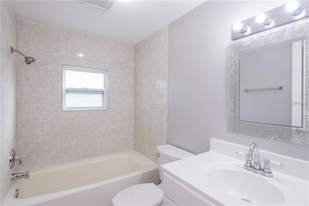 13311 MADISON AVENUE, LARGO, Florida 33773, 3 Bedrooms Bedrooms, 3 Rooms Rooms,1 BathroomBathrooms,Residential,For sale,MADISON,T2918425