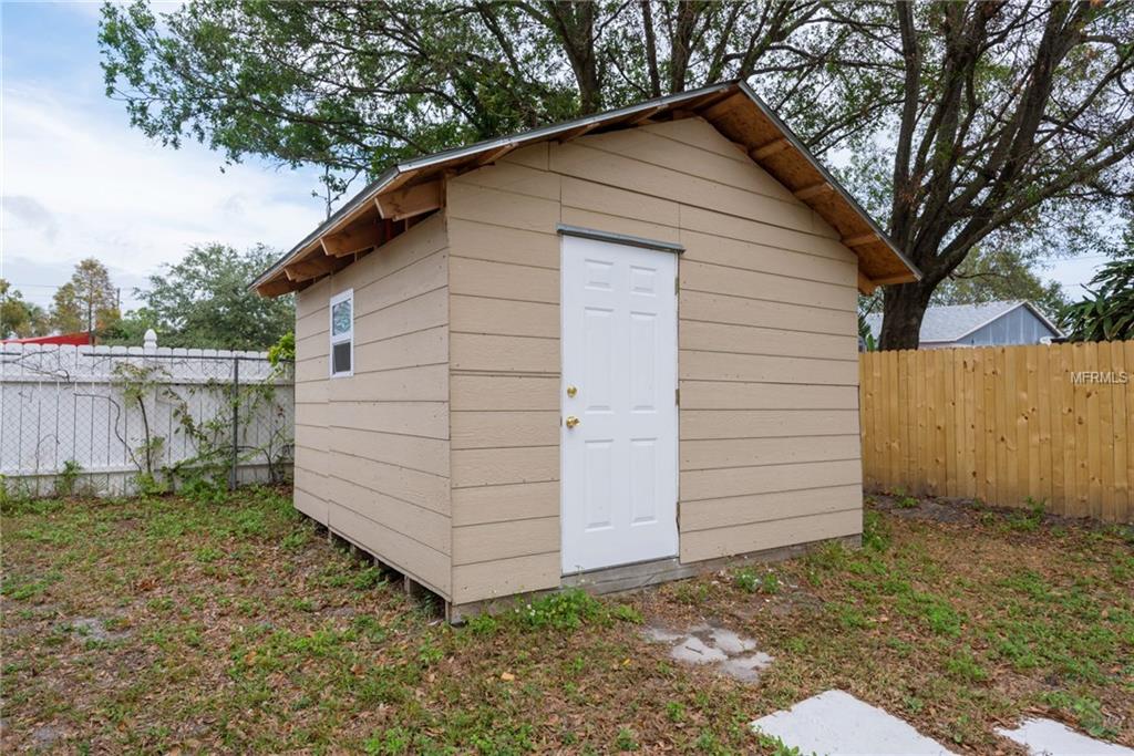 13311 MADISON AVENUE, LARGO, Florida 33773, 3 Bedrooms Bedrooms, 3 Rooms Rooms,1 BathroomBathrooms,Residential,For sale,MADISON,T2918425