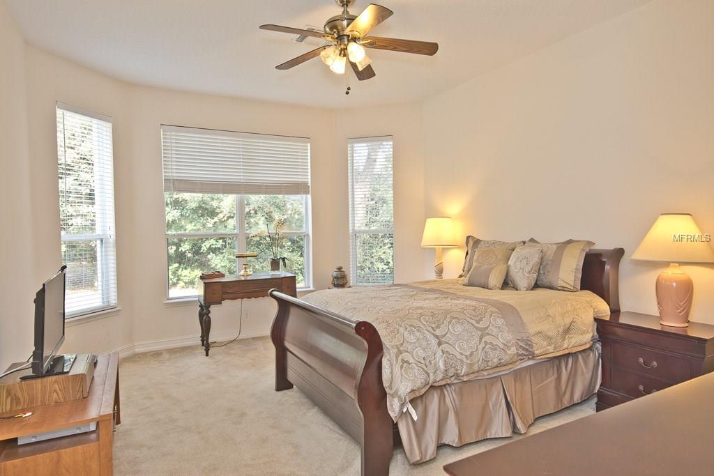 125 IVYDALE MANOR DRIVE, DELAND, Florida 32724, 4 Bedrooms Bedrooms, 8 Rooms Rooms,3 BathroomsBathrooms,Residential,For sale,IVYDALE MANOR,V4722340