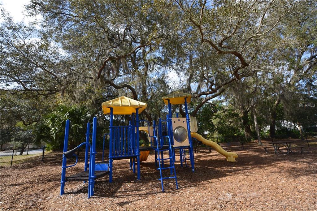 14901 STAG CREEK CIRCLE, LUTZ, Florida 33559, 3 Bedrooms Bedrooms, 8 Rooms Rooms,2 BathroomsBathrooms,Residential,For sale,STAG CREEK,T2925539