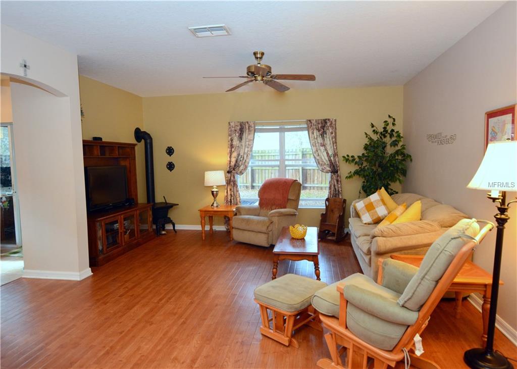 14901 STAG CREEK CIRCLE, LUTZ, Florida 33559, 3 Bedrooms Bedrooms, 8 Rooms Rooms,2 BathroomsBathrooms,Residential,For sale,STAG CREEK,T2925539