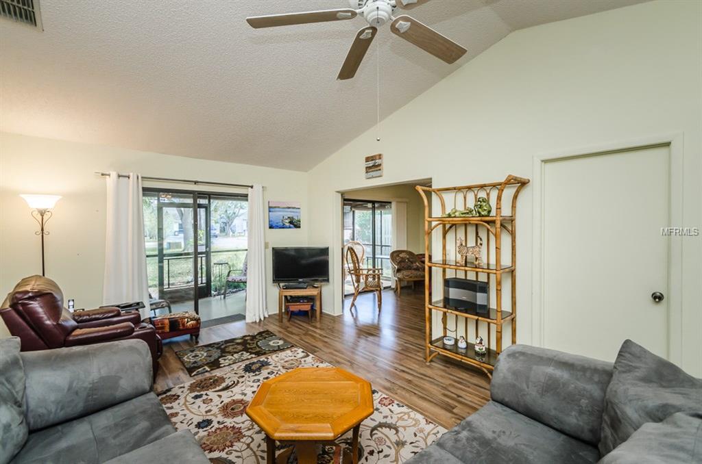 157 DARBY COURT, DUNEDIN, Florida 34698, 2 Bedrooms Bedrooms, 3 Rooms Rooms,2 BathroomsBathrooms,Residential,For sale,DARBY,U7846952