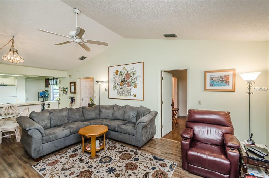 157 DARBY COURT, DUNEDIN, Florida 34698, 2 Bedrooms Bedrooms, 3 Rooms Rooms,2 BathroomsBathrooms,Residential,For sale,DARBY,U7846952