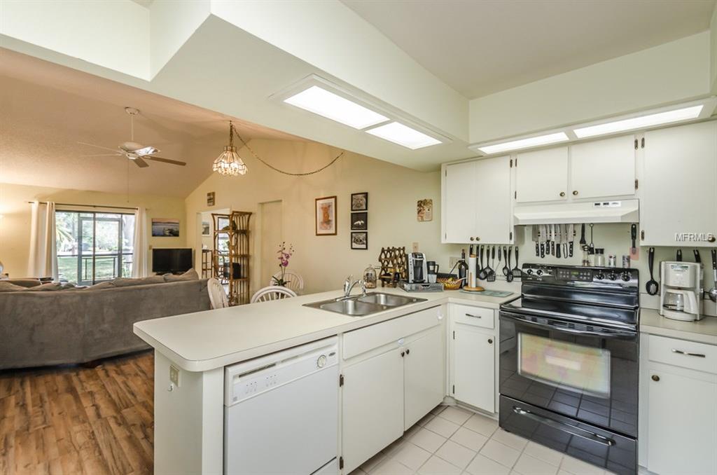 157 DARBY COURT, DUNEDIN, Florida 34698, 2 Bedrooms Bedrooms, 3 Rooms Rooms,2 BathroomsBathrooms,Residential,For sale,DARBY,U7846952