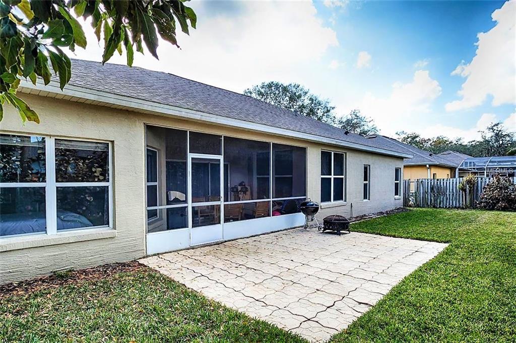 1043 SHIMMERING SAND DRIVE, OCOEE, Florida 34761, 3 Bedrooms Bedrooms, 6 Rooms Rooms,2 BathroomsBathrooms,Residential,For sale,SHIMMERING SAND,O5561598