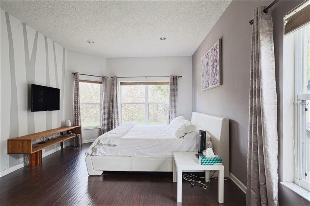 1043 SHIMMERING SAND DRIVE, OCOEE, Florida 34761, 3 Bedrooms Bedrooms, 6 Rooms Rooms,2 BathroomsBathrooms,Residential,For sale,SHIMMERING SAND,O5561598