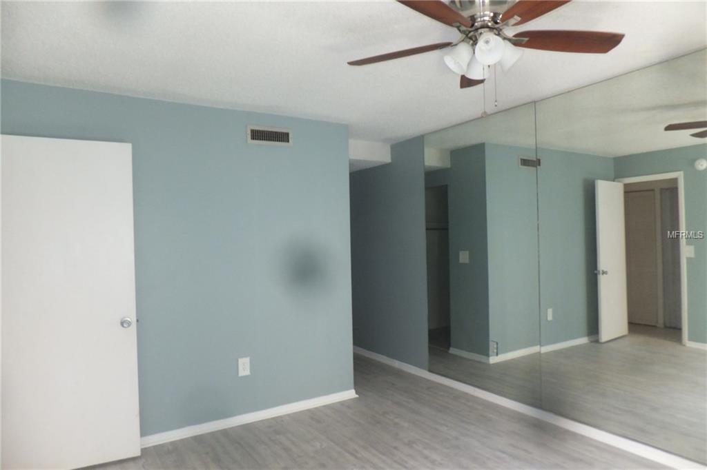 11566 7TH LANE N, ST PETERSBURG, Florida 33716, 1 Bedroom Bedrooms, 4 Rooms Rooms,1 BathroomBathrooms,Residential,For sale,7TH,T2928322