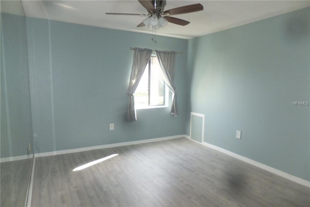 11566 7TH LANE N, ST PETERSBURG, Florida 33716, 1 Bedroom Bedrooms, 4 Rooms Rooms,1 BathroomBathrooms,Residential,For sale,7TH,T2928322