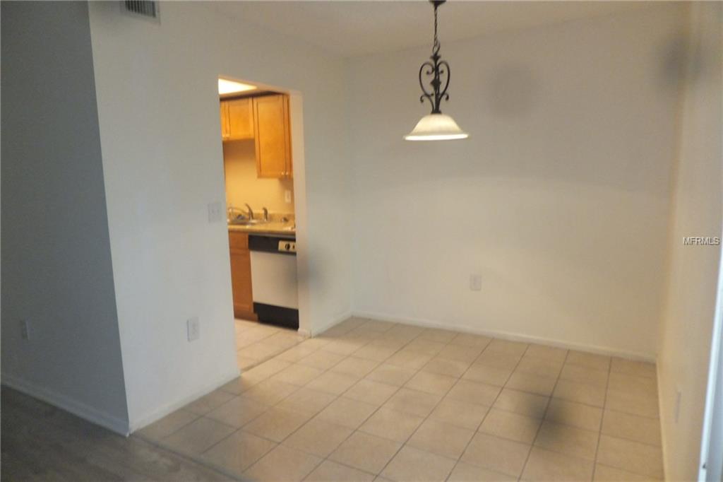 11566 7TH LANE N, ST PETERSBURG, Florida 33716, 1 Bedroom Bedrooms, 4 Rooms Rooms,1 BathroomBathrooms,Residential,For sale,7TH,T2928322