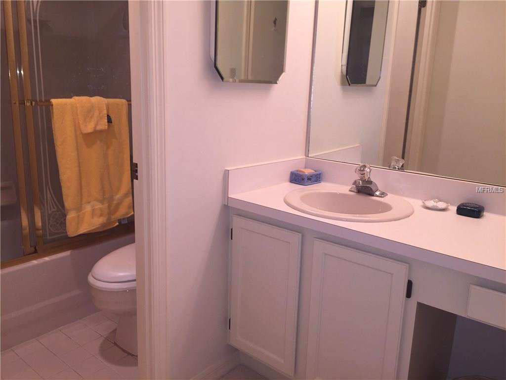 206 QUAYSIDE CIRCLE, MAITLAND, Florida 32751, 2 Bedrooms Bedrooms, 5 Rooms Rooms,2 BathroomsBathrooms,Residential,For sale,QUAYSIDE,O5541433