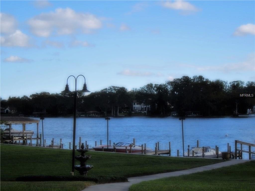 206 QUAYSIDE CIRCLE, MAITLAND, Florida 32751, 2 Bedrooms Bedrooms, 5 Rooms Rooms,2 BathroomsBathrooms,Residential,For sale,QUAYSIDE,O5541433