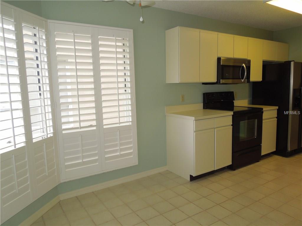 206 QUAYSIDE CIRCLE, MAITLAND, Florida 32751, 2 Bedrooms Bedrooms, 5 Rooms Rooms,2 BathroomsBathrooms,Residential,For sale,QUAYSIDE,O5541433