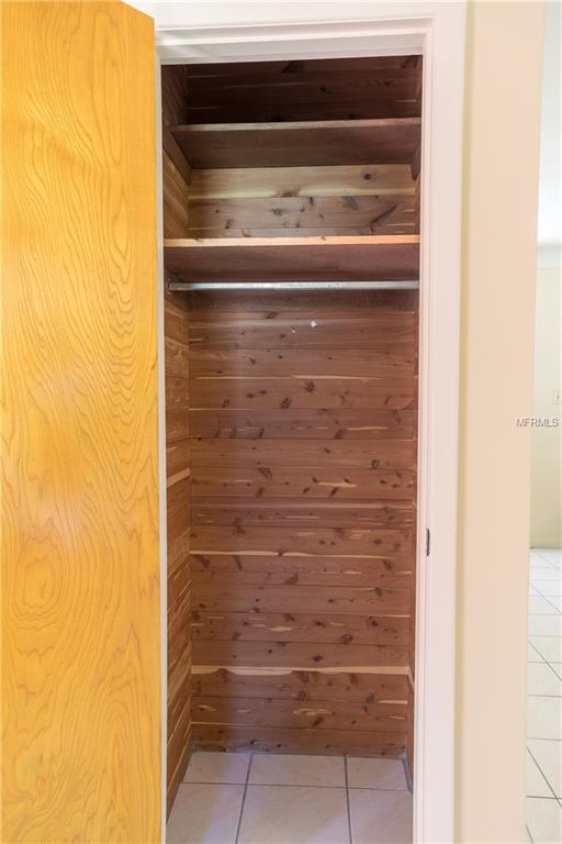 6595 EVERGREEN AVENUE, SEMINOLE, Florida 33772, 2 Bedrooms Bedrooms, 6 Rooms Rooms,2 BathroomsBathrooms,Residential,For sale,EVERGREEN,U7839118