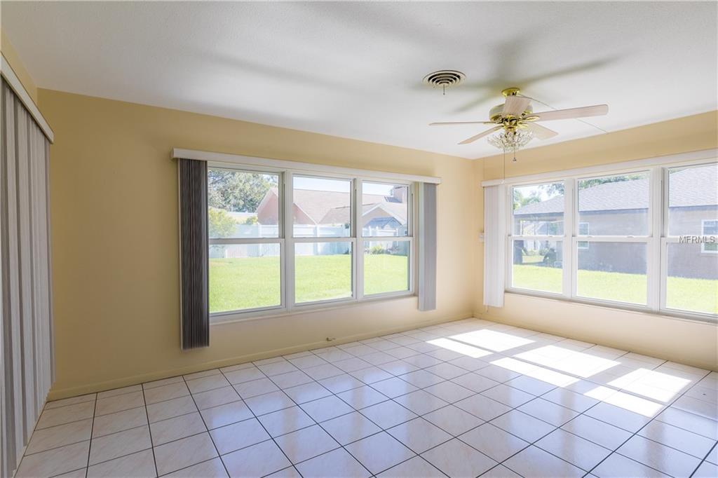 6595 EVERGREEN AVENUE, SEMINOLE, Florida 33772, 2 Bedrooms Bedrooms, 6 Rooms Rooms,2 BathroomsBathrooms,Residential,For sale,EVERGREEN,U7839118