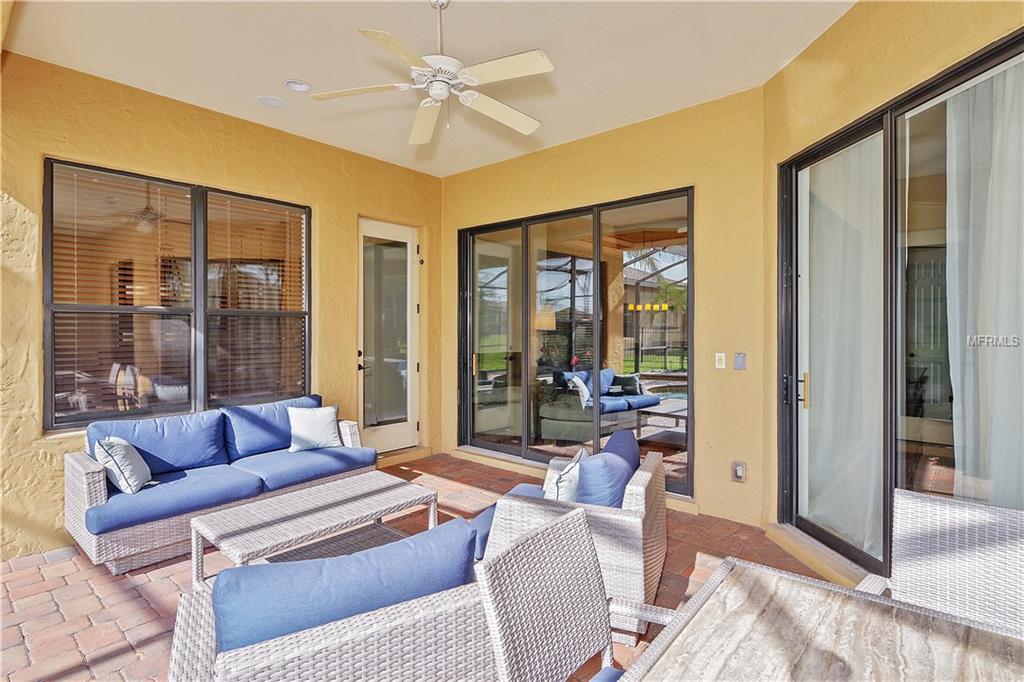 7451 POINTE VENEZIA DRIVE, ORLANDO, Florida 32836, 4 Bedrooms Bedrooms, 10 Rooms Rooms,3 BathroomsBathrooms,Residential,For sale,POINTE VENEZIA,O5551811