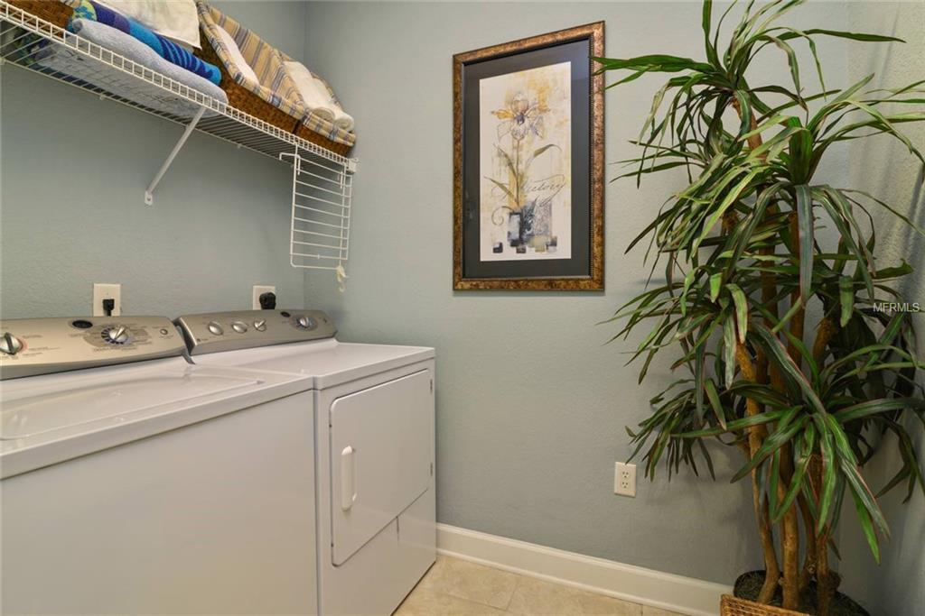 1314 SARDINIA CT, CHAMPIONS GATE, Florida 33896, 3 Bedrooms Bedrooms, 6 Rooms Rooms,2 BathroomsBathrooms,Residential,For sale,SARDINIA CT,O5554977