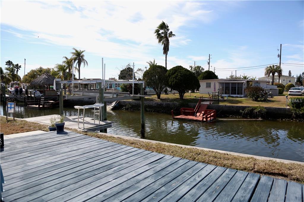 6723 CURLEW LANE, HUDSON, Florida 34667, 2 Bedrooms Bedrooms, 5 Rooms Rooms,2 BathroomsBathrooms,Residential,For sale,CURLEW,W7637337