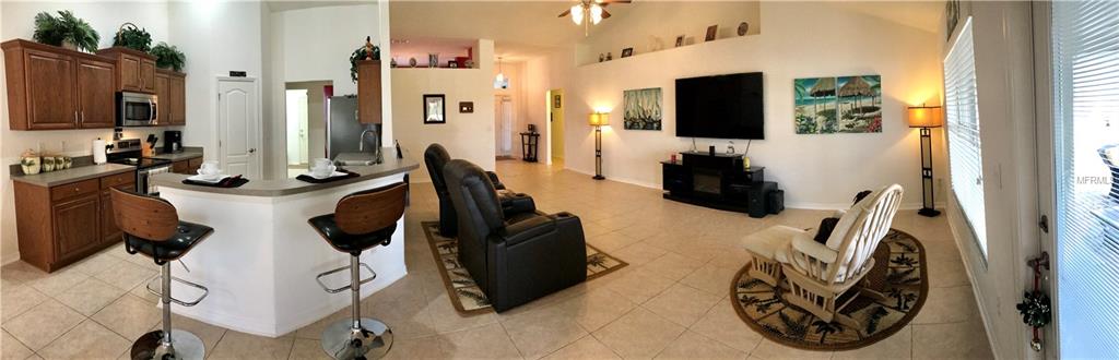 1570 DOVES VIEW CIRCLE, AUBURNDALE, Florida 33823, 4 Bedrooms Bedrooms, 8 Rooms Rooms,2 BathroomsBathrooms,Residential,For sale,DOVES VIEW,P4718874