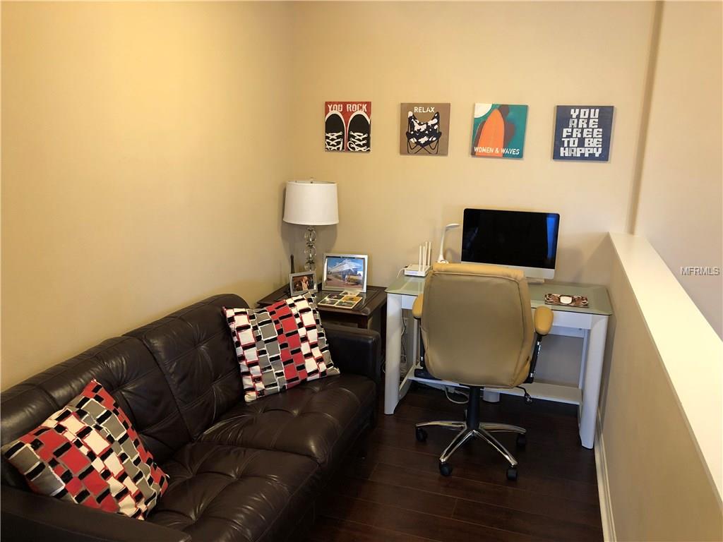 12016 DEER PATH WAY, ORLANDO, Florida 32832, 5 Bedrooms Bedrooms, 7 Rooms Rooms,3 BathroomsBathrooms,Residential,For sale,DEER PATH,O5560079