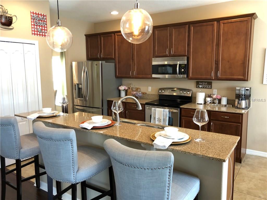 12016 DEER PATH WAY, ORLANDO, Florida 32832, 5 Bedrooms Bedrooms, 7 Rooms Rooms,3 BathroomsBathrooms,Residential,For sale,DEER PATH,O5560079