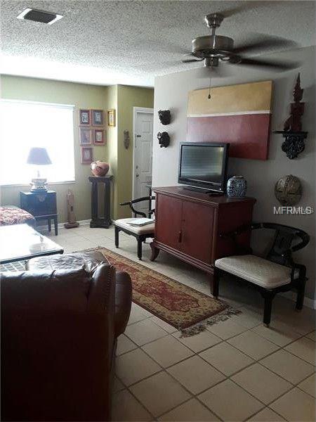 7017 VERSAILLES N, PINELLAS PARK, Florida 33781, 1 Bedroom Bedrooms, 4 Rooms Rooms,2 BathroomsBathrooms,Residential,For sale,VERSAILLES,U7846706