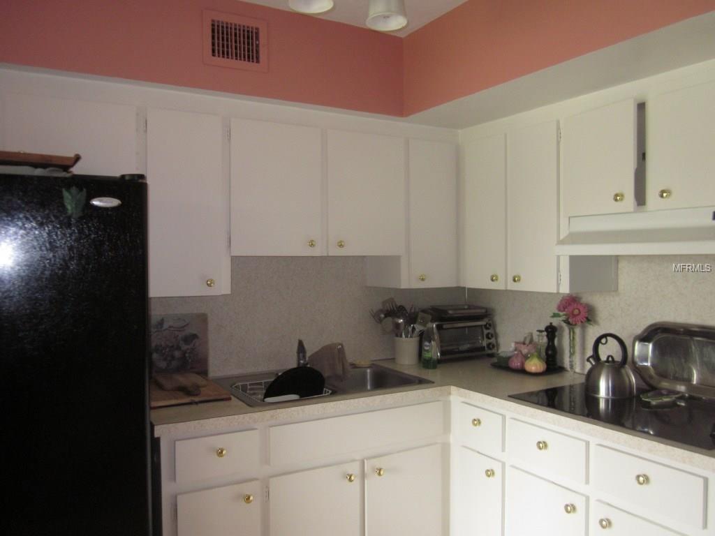 2461 CANADIAN WAY, CLEARWATER, Florida 33763, 2 Bedrooms Bedrooms, 5 Rooms Rooms,2 BathroomsBathrooms,Residential,For sale,CANADIAN,U7846953