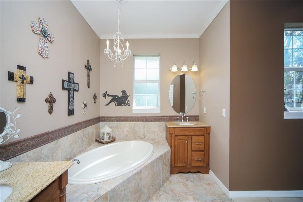 14045 MOSSY HAMMOCK LANE, MYAKKA CITY, Florida 34251, 3 Bedrooms Bedrooms, 6 Rooms Rooms,2 BathroomsBathrooms,Residential,For sale,MOSSY HAMMOCK,A4210030