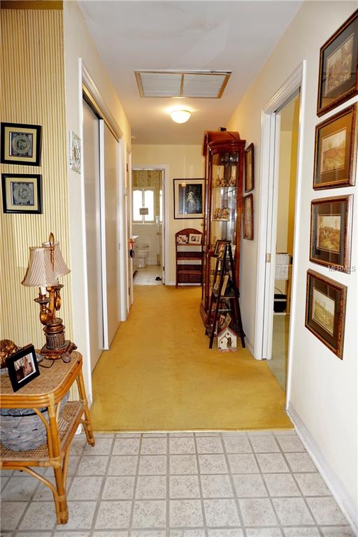 6008 FAIRWAY DRIVE, RIDGE MANOR, Florida 33523, 3 Bedrooms Bedrooms, 8 Rooms Rooms,2 BathroomsBathrooms,Residential,For sale,FAIRWAY,T2928566