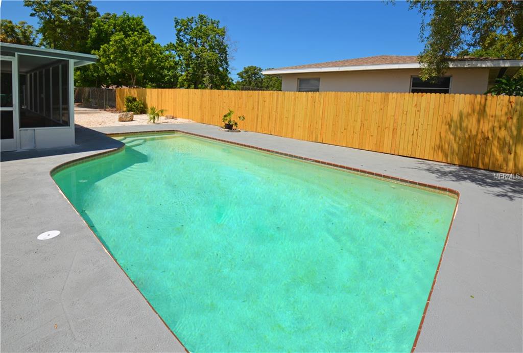 4820 WELCH CAUSEWAY, ST PETERSBURG, Florida 33708, 4 Bedrooms Bedrooms, 8 Rooms Rooms,4 BathroomsBathrooms,Residential,For sale,WELCH,U7829004