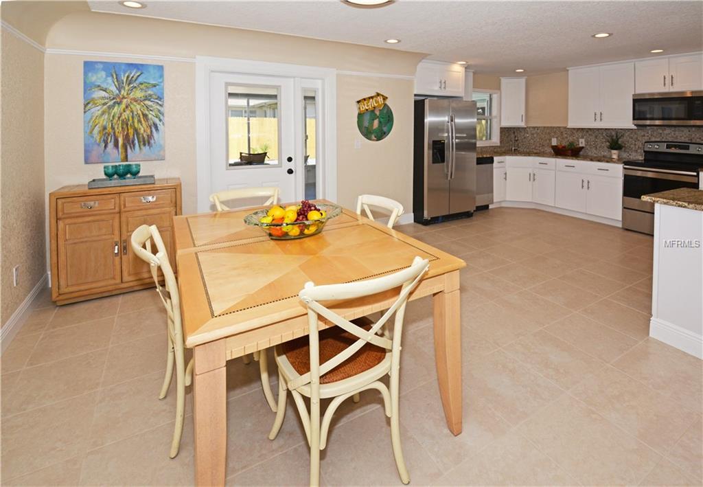 4820 WELCH CAUSEWAY, ST PETERSBURG, Florida 33708, 4 Bedrooms Bedrooms, 8 Rooms Rooms,4 BathroomsBathrooms,Residential,For sale,WELCH,U7829004