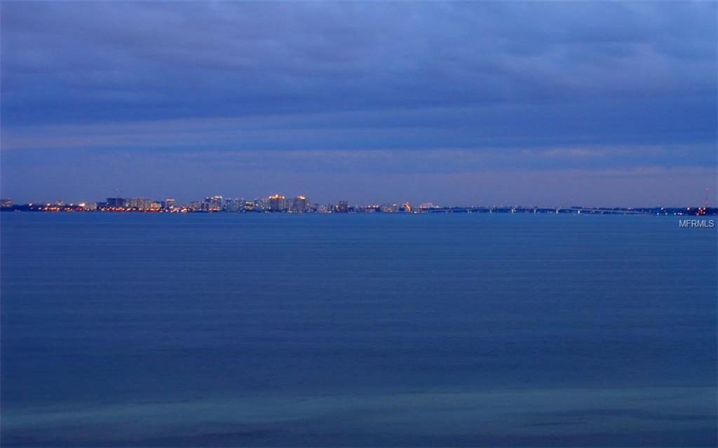 1930 HARBOURSIDE DRIVE, LONGBOAT KEY, Florida 34228, 2 Bedrooms Bedrooms, 4 Rooms Rooms,2 BathroomsBathrooms,Residential,For sale,HARBOURSIDE,A4196719