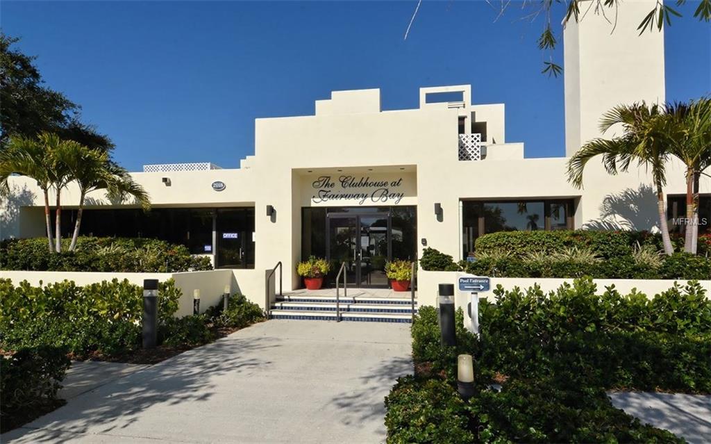 1930 HARBOURSIDE DRIVE, LONGBOAT KEY, Florida 34228, 2 Bedrooms Bedrooms, 4 Rooms Rooms,2 BathroomsBathrooms,Residential,For sale,HARBOURSIDE,A4196719