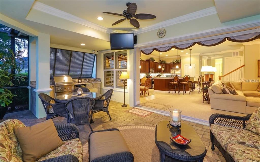 3903 5TH AVENUE NE, BRADENTON, Florida 34208, 3 Bedrooms Bedrooms, 11 Rooms Rooms,3 BathroomsBathrooms,Residential,For sale,5TH,A4202067