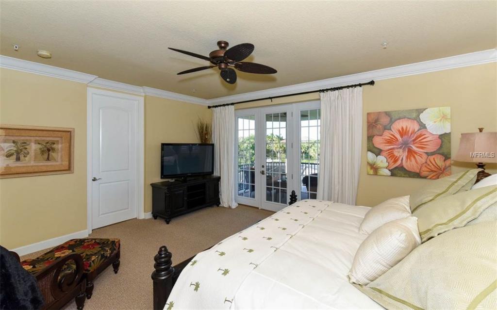 3903 5TH AVENUE NE, BRADENTON, Florida 34208, 3 Bedrooms Bedrooms, 11 Rooms Rooms,3 BathroomsBathrooms,Residential,For sale,5TH,A4202067