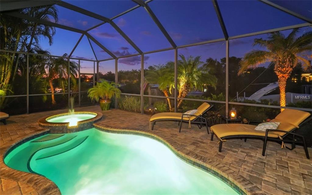 3903 5TH AVENUE NE, BRADENTON, Florida 34208, 3 Bedrooms Bedrooms, 11 Rooms Rooms,3 BathroomsBathrooms,Residential,For sale,5TH,A4202067