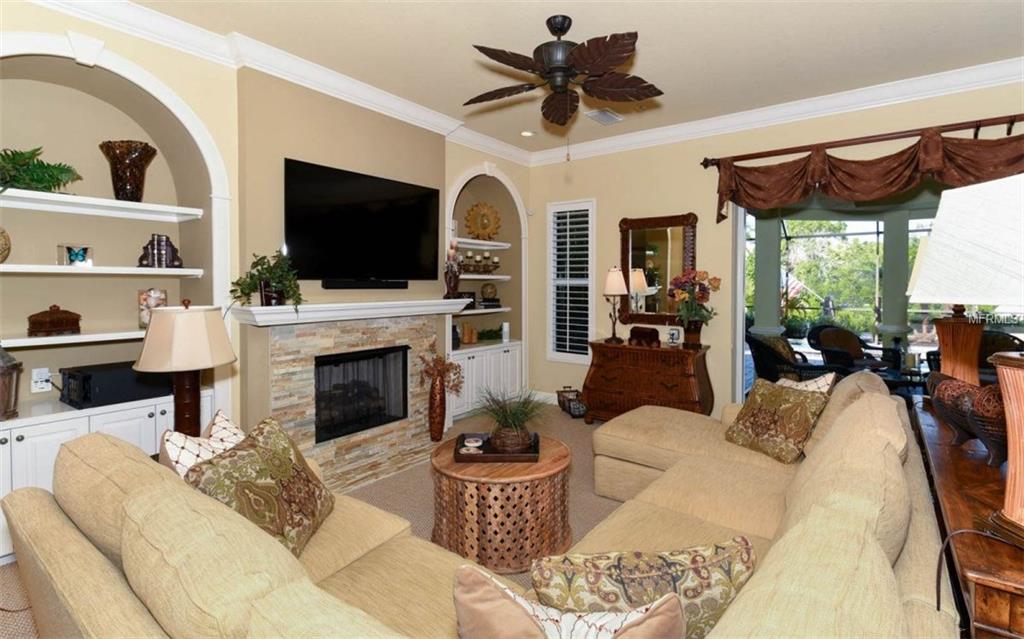 3903 5TH AVENUE NE, BRADENTON, Florida 34208, 3 Bedrooms Bedrooms, 11 Rooms Rooms,3 BathroomsBathrooms,Residential,For sale,5TH,A4202067