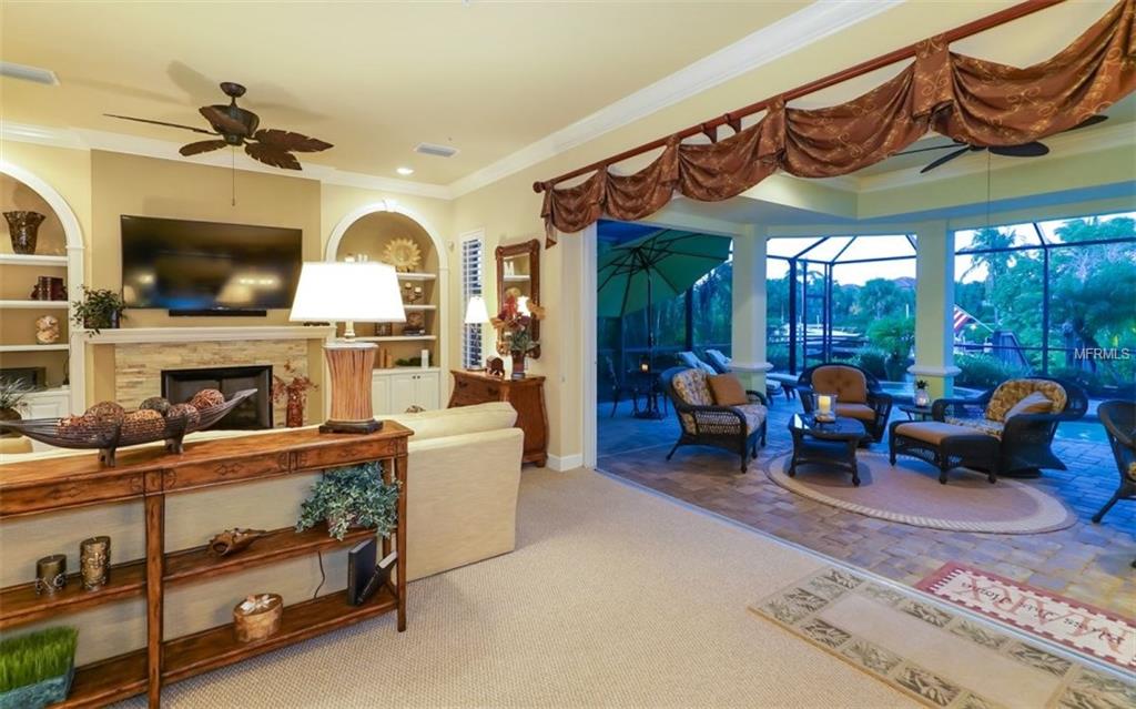 3903 5TH AVENUE NE, BRADENTON, Florida 34208, 3 Bedrooms Bedrooms, 11 Rooms Rooms,3 BathroomsBathrooms,Residential,For sale,5TH,A4202067