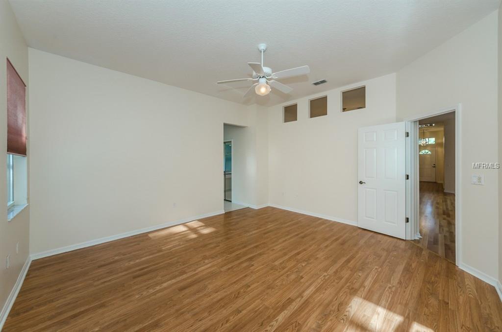 1370 RIVER OAKS COURT, OLDSMAR, Florida 34677, 2 Bedrooms Bedrooms, 6 Rooms Rooms,2 BathroomsBathrooms,Residential,For sale,RIVER OAKS,U7840373