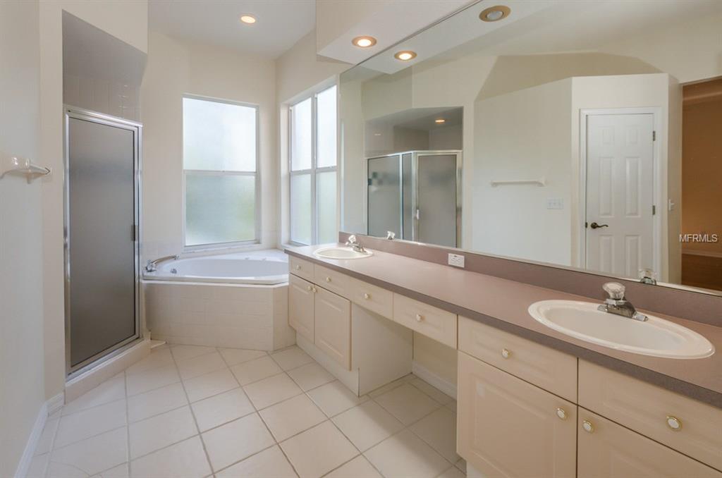 1370 RIVER OAKS COURT, OLDSMAR, Florida 34677, 2 Bedrooms Bedrooms, 6 Rooms Rooms,2 BathroomsBathrooms,Residential,For sale,RIVER OAKS,U7840373