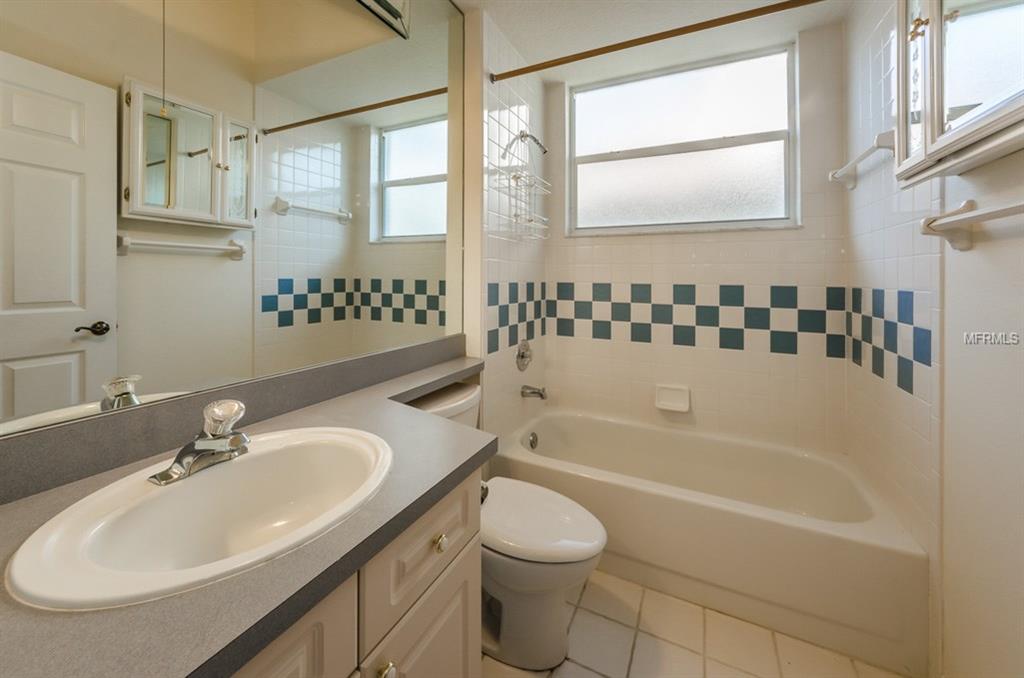 1370 RIVER OAKS COURT, OLDSMAR, Florida 34677, 2 Bedrooms Bedrooms, 6 Rooms Rooms,2 BathroomsBathrooms,Residential,For sale,RIVER OAKS,U7840373