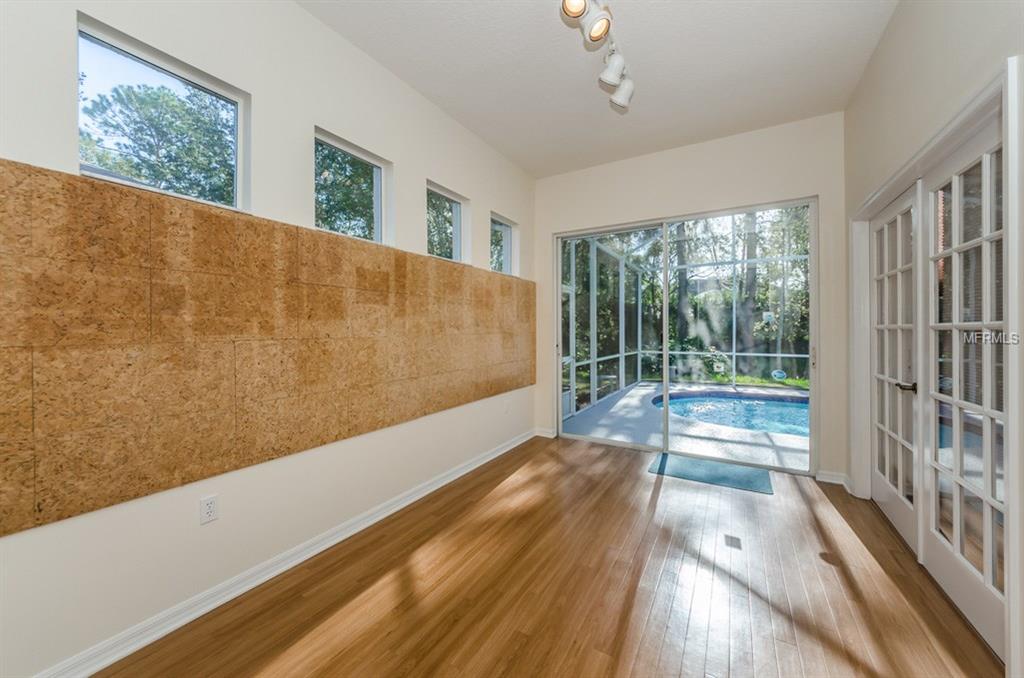 1370 RIVER OAKS COURT, OLDSMAR, Florida 34677, 2 Bedrooms Bedrooms, 6 Rooms Rooms,2 BathroomsBathrooms,Residential,For sale,RIVER OAKS,U7840373