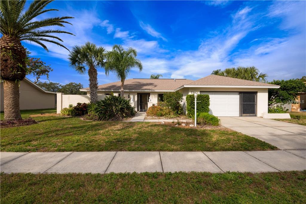1350 PALMWOOD DRIVE, SARASOTA, Florida 34232, 3 Bedrooms Bedrooms, 7 Rooms Rooms,2 BathroomsBathrooms,Residential,For sale,PALMWOOD,A4205340