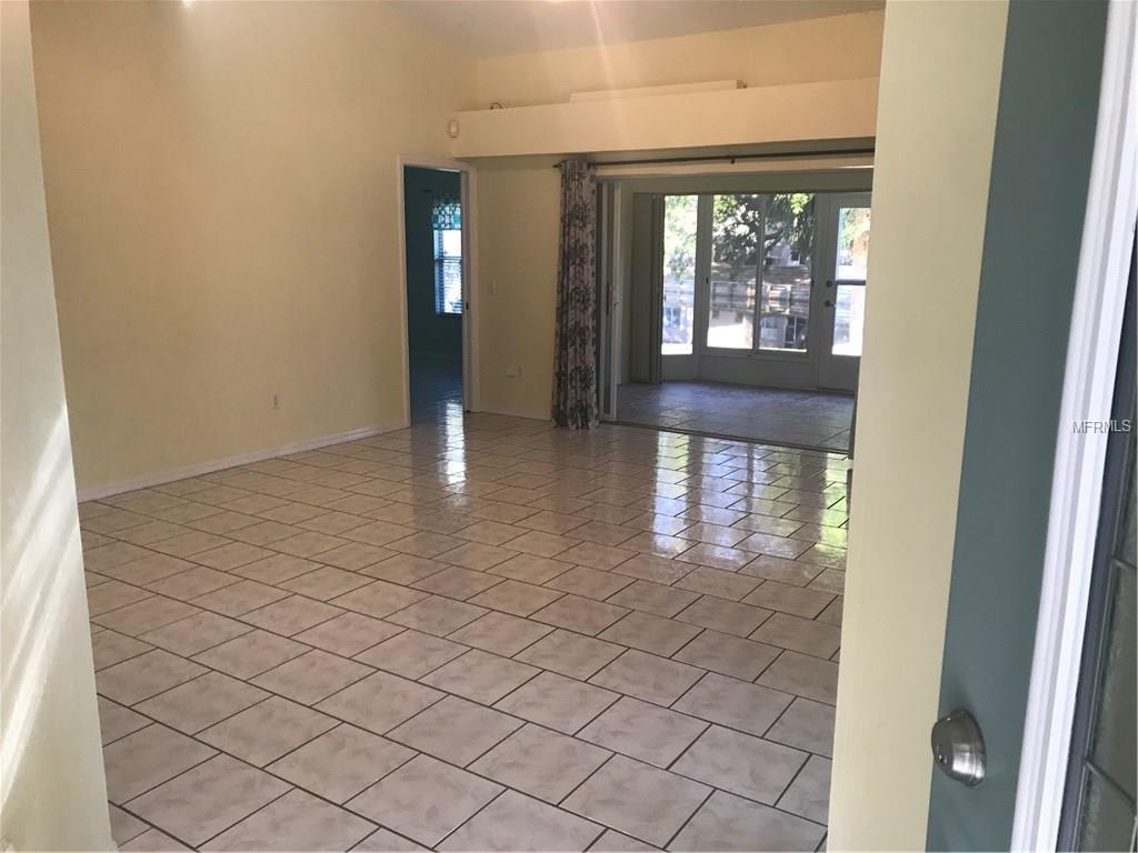 12326 KINGSWAY CIRCLE, LAKE SUZY, Florida 34269, 2 Bedrooms Bedrooms, 6 Rooms Rooms,2 BathroomsBathrooms,Residential,For sale,KINGSWAY,C7248028