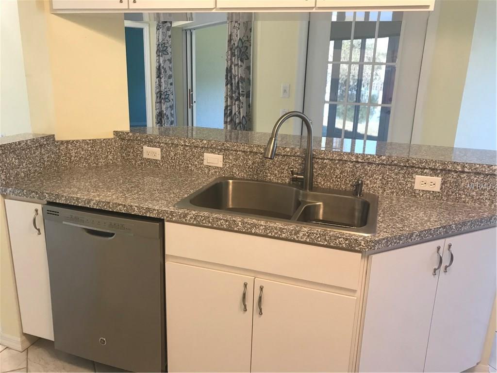 12326 KINGSWAY CIRCLE, LAKE SUZY, Florida 34269, 2 Bedrooms Bedrooms, 6 Rooms Rooms,2 BathroomsBathrooms,Residential,For sale,KINGSWAY,C7248028