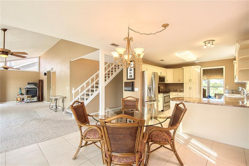 323 6TH AVENUE, INDIAN ROCKS BEACH, Florida 33785, 3 Bedrooms Bedrooms, 3 Rooms Rooms,2 BathroomsBathrooms,Residential,For sale,6TH,U7845710